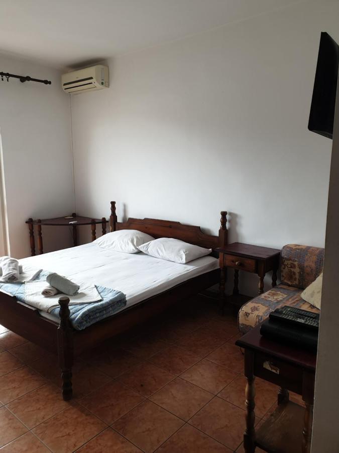 Apartments Regina Sutomore Εξωτερικό φωτογραφία