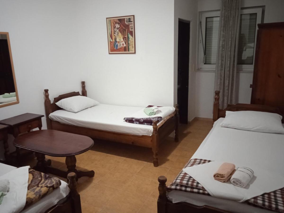 Apartments Regina Sutomore Εξωτερικό φωτογραφία